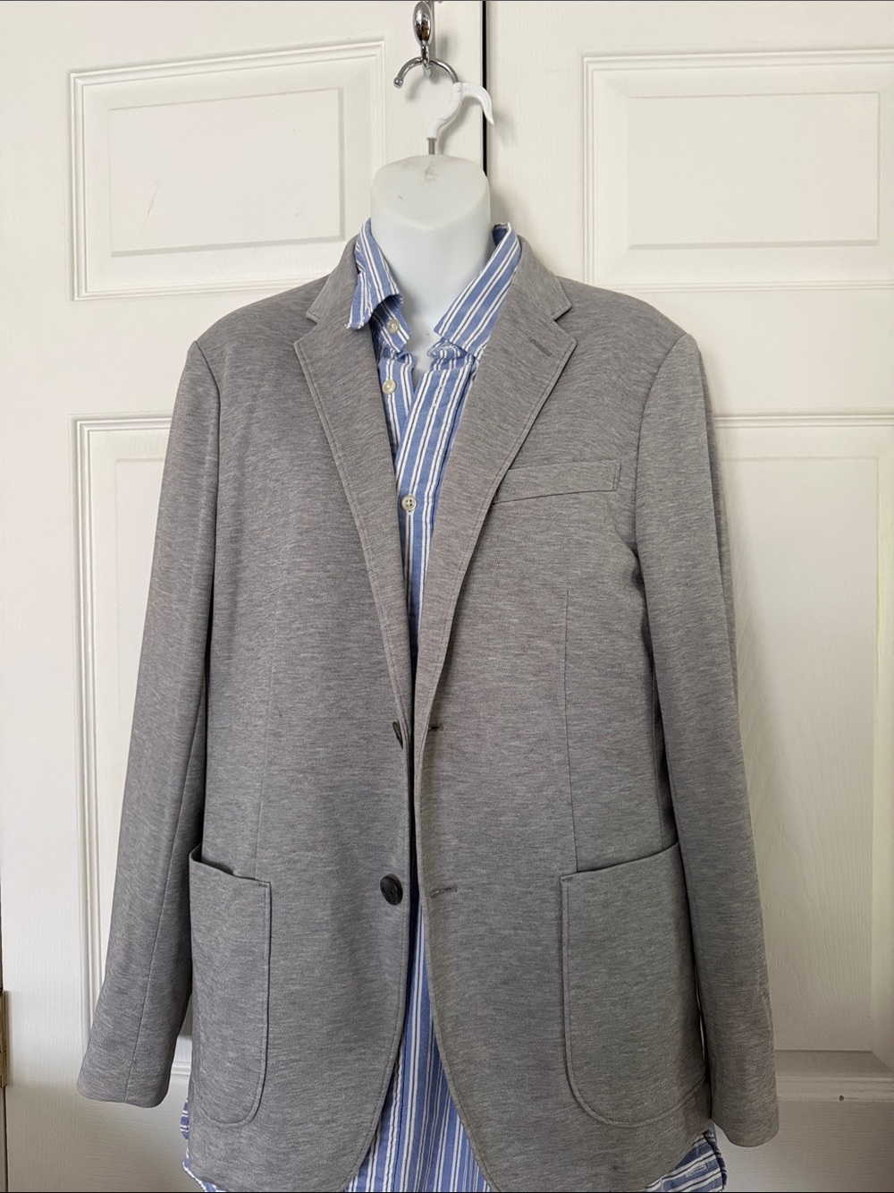 Uniqlo Men's Light Grey Casual Jacket